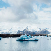 It was amazing to see an iceberg up close, it was so cold but didn’t snow today. 